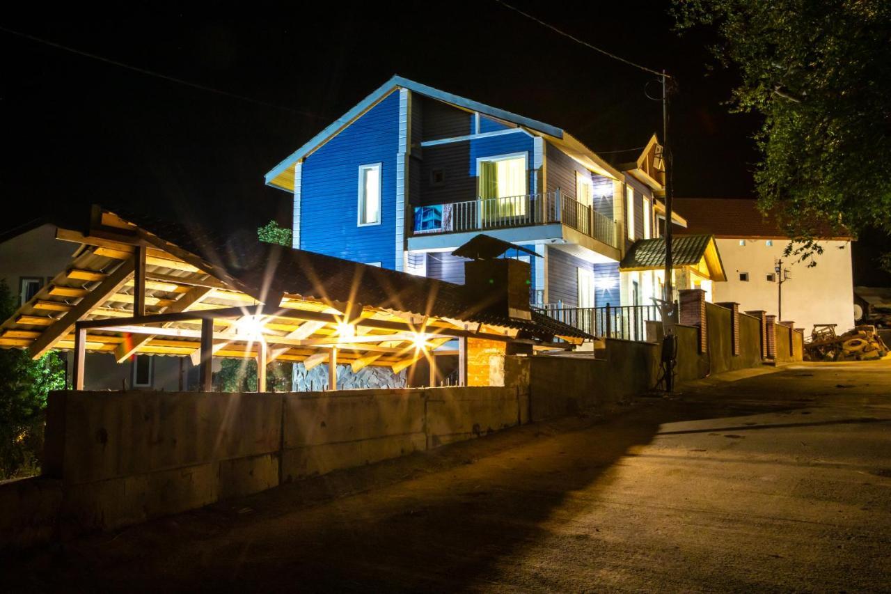 Blue Heaven Hotel Bakuriani Ngoại thất bức ảnh