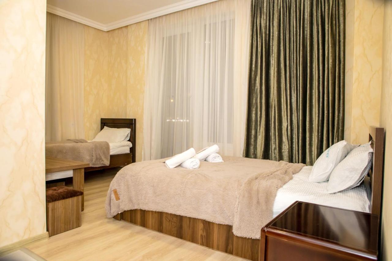 Blue Heaven Hotel Bakuriani Ngoại thất bức ảnh