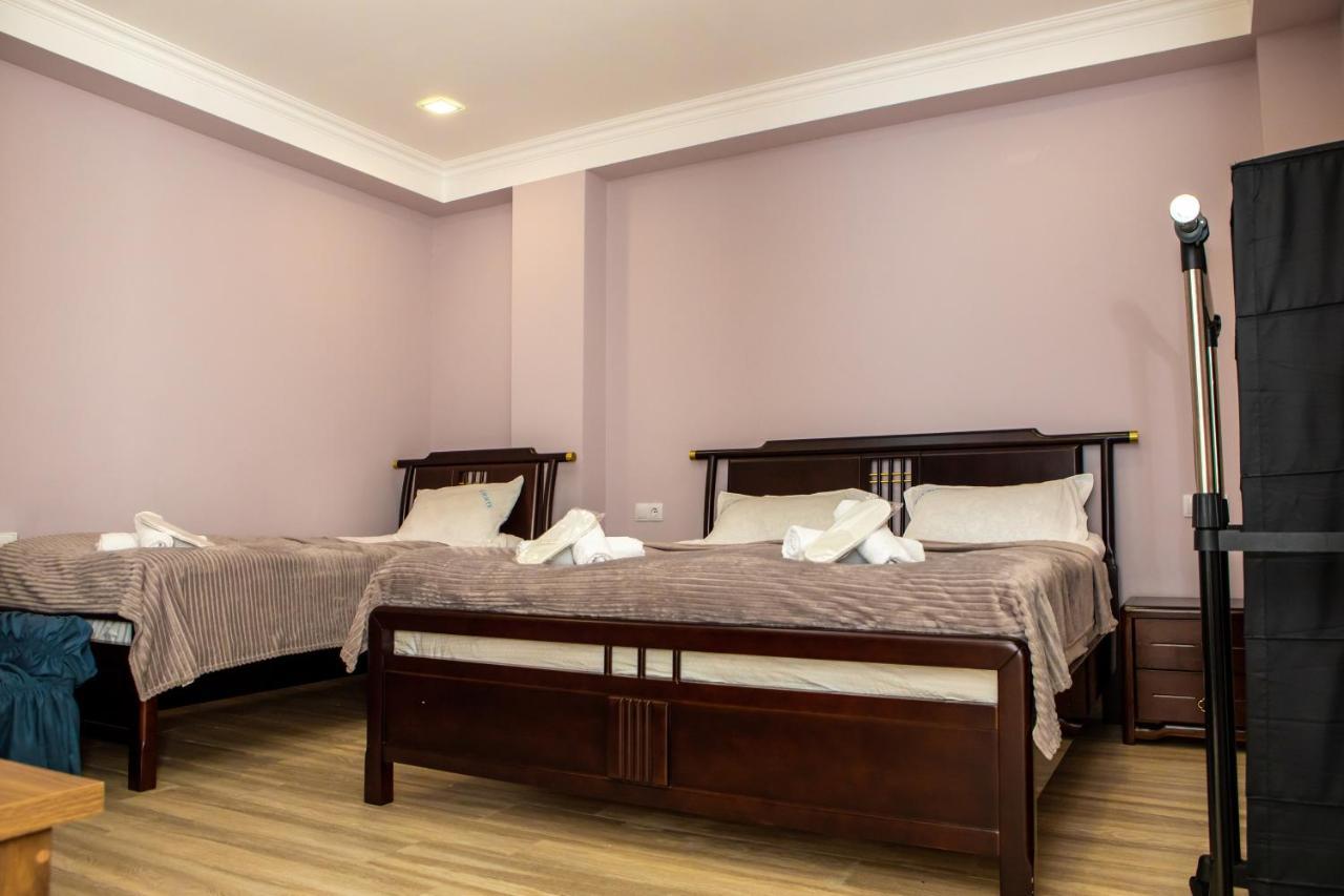 Blue Heaven Hotel Bakuriani Ngoại thất bức ảnh