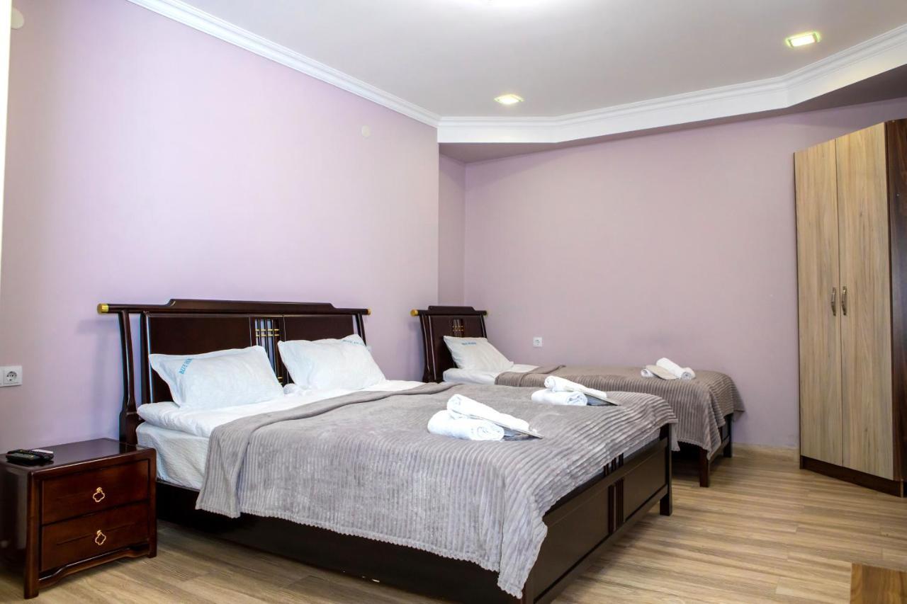 Blue Heaven Hotel Bakuriani Ngoại thất bức ảnh